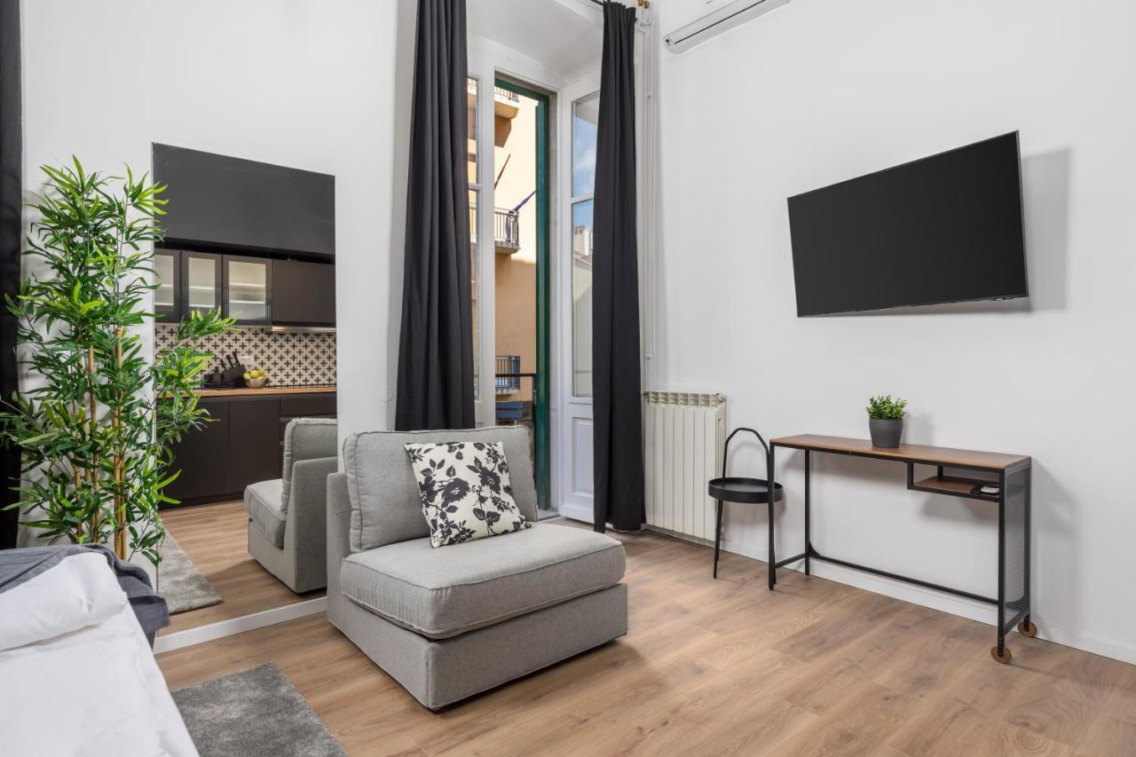 Apartments & Rooms One World Rijeka Buitenkant foto