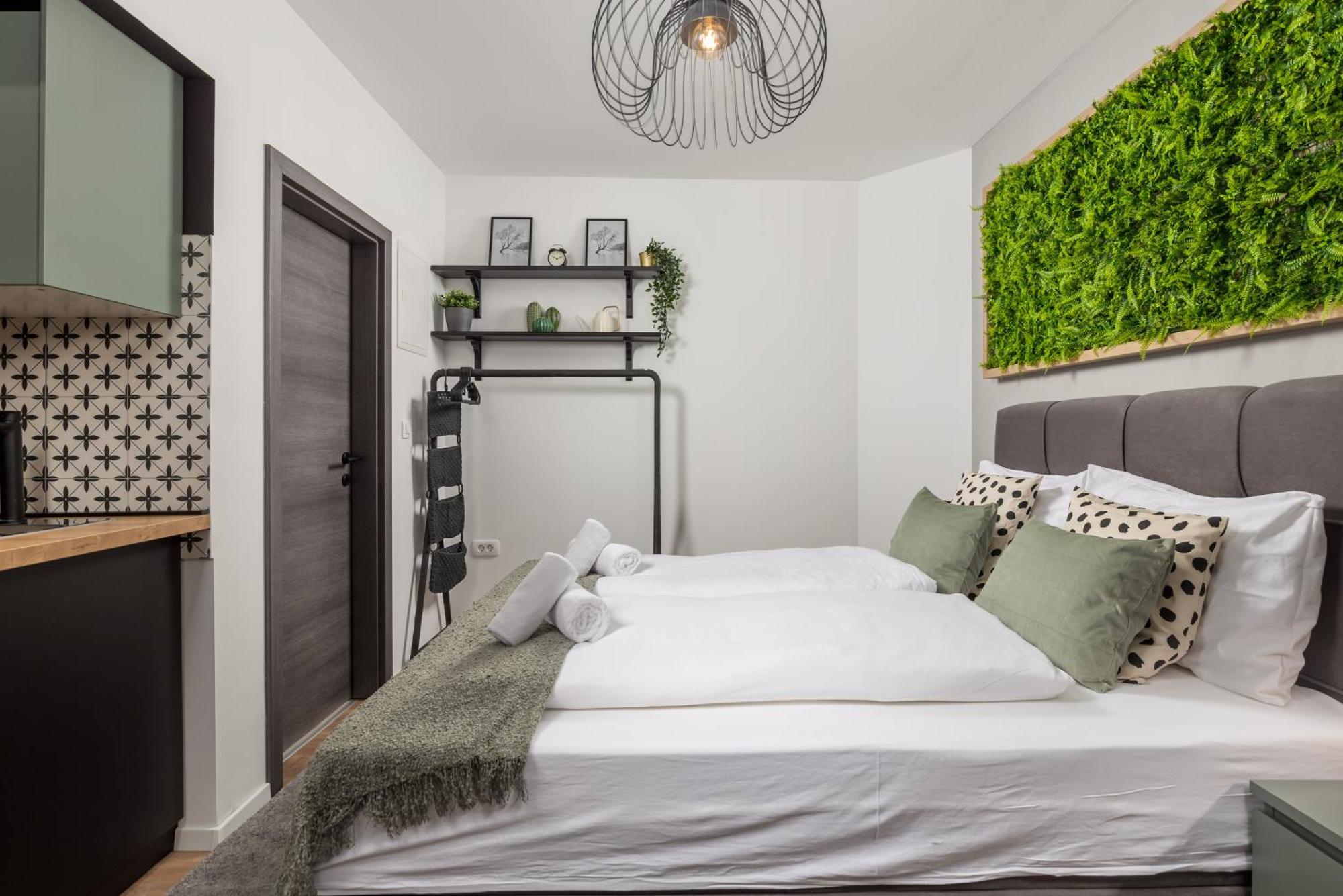 Apartments & Rooms One World Rijeka Buitenkant foto